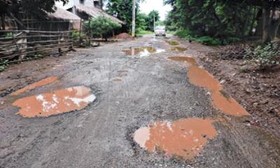 তিন বছরে রাস্তা নষ্ট হলে ঠিক করবেন ঠিকাদার