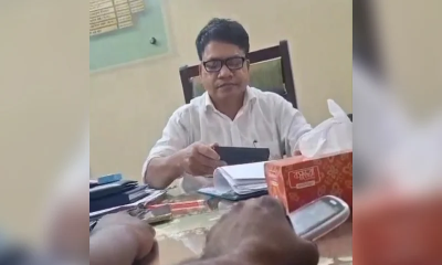 ক্যালকুলেটরে হিসাব করে ‘ঘুষ’ চাইলেন সরকারি কর্মকর্তা, ভিডিও ভাইরাল