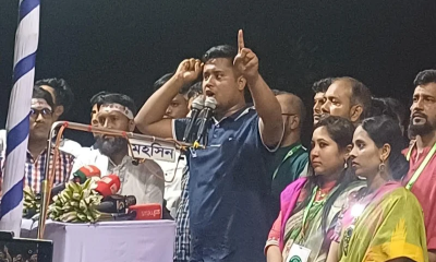 ভাঙা বাসের চালকের আসনে তারেক রহমান বসেছেন : হাসনাত আব্দুল্লাহর