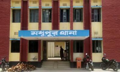 পরিত্যক্ত গর্তে পড়া ছাগল উদ্ধারে গিয়ে একই পরিবারের ৪ জন নিহত
