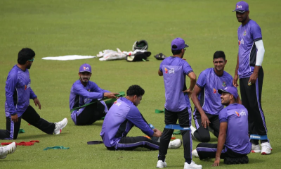 এবার সিলেটও সেজেছে সবুজ পিচে