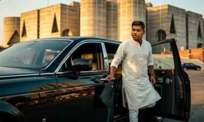 হাসনাতের গাড়িয়ে নিয়ে কিছু কথা