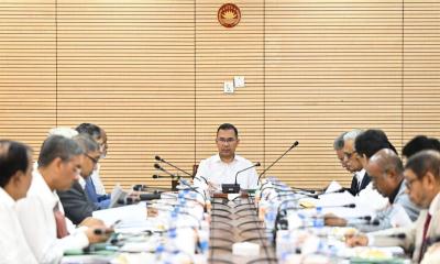 সরকারি কর্মকর্তা, কর্মচারী ও পেনশনভোগীদের বেতন বেড়েছে দ্বিগুণের বেশি