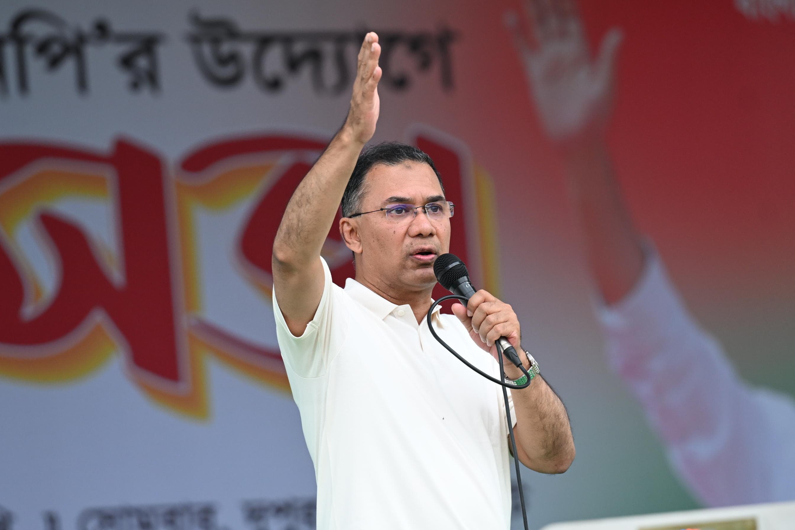 অর্থনৈতিক সংকট কাটিয়ে উঠতে দেশবাসীকে ধৈর্য ধরার আহ্বান প্রধানমন্ত্রীর