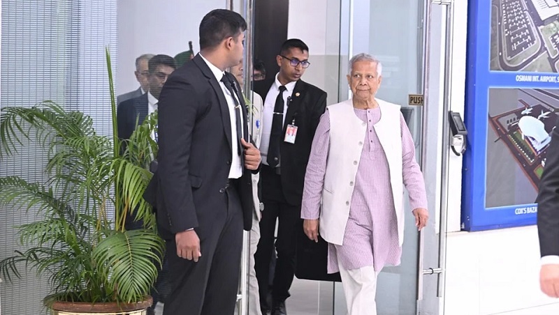 দেশ ছেড়েছেন ড. মুহাম্মদ ইউনূস